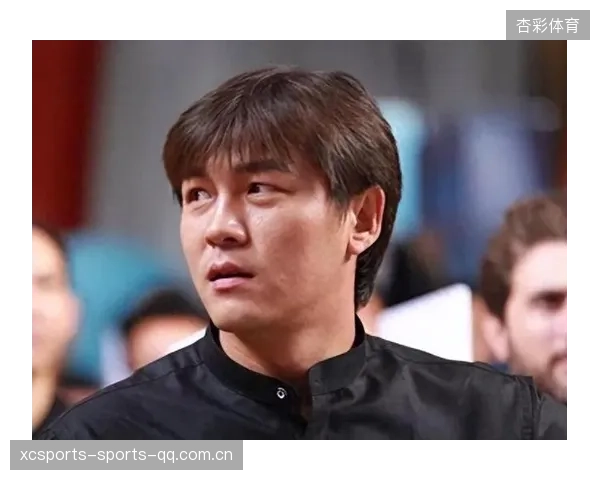 这才是真国足：张玉宁杨希今天2次停球，昨晚多数国脚做不到